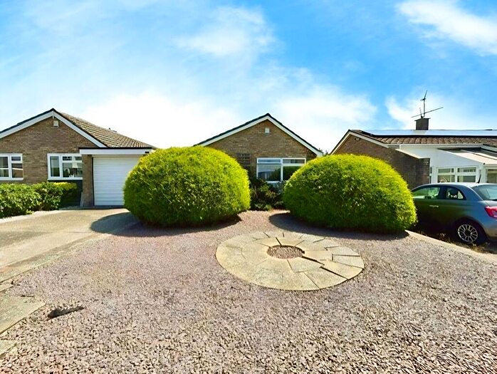 2 Bedroom Bungalow For Sale In Garden Road, Walton On The Naze, CO14