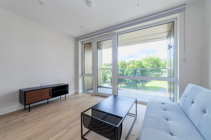 1 Bedroom Apartment To Rent In Inglis Way, Mill Hill, London, NW7