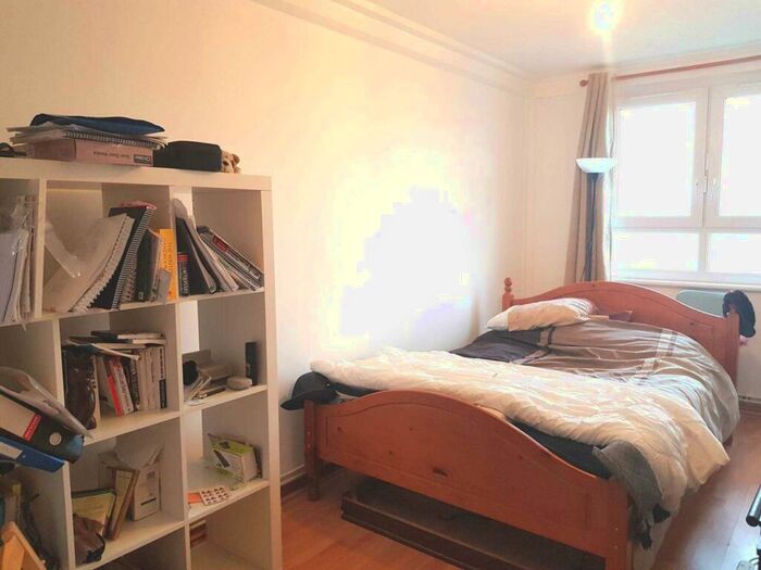 2 Bedroom Apartment To Rent In Wick Road, Hackney, E9