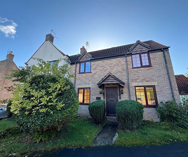 2 Bedroom Detached House For Sale In Dale Close, Burniston, Scarborough, YO13