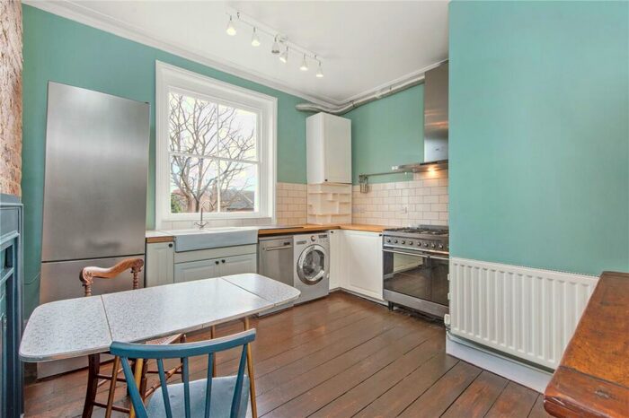 3 Bedroom Terraced House To Rent In Dalston Lane, London, E8