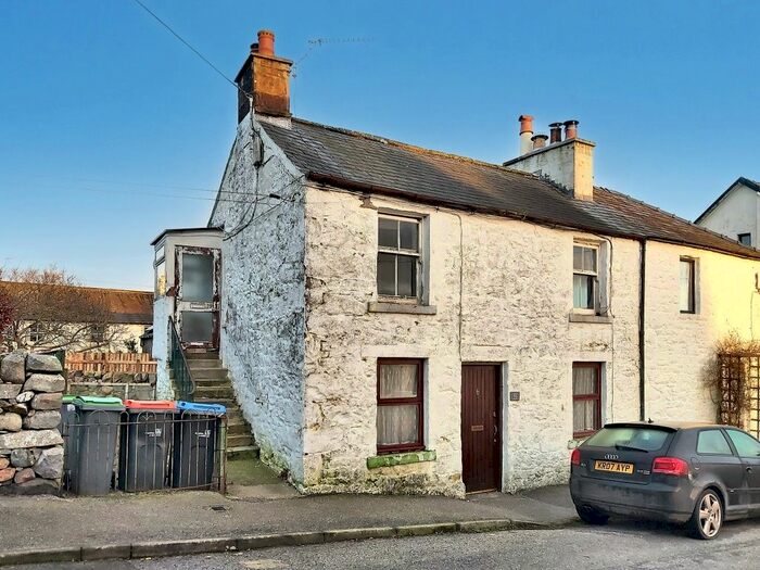 1 Bedroom Flat For Sale In Main Street, Castle Douglas, DG7