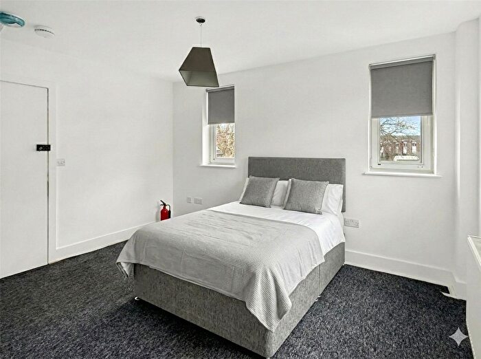 Studio To Rent In Clayponds Lane, Brentford, TW8