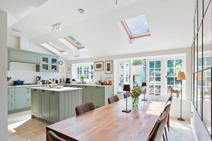 3 Bedroom Semi-Detached House For Sale In Sheen Common, London, SW14