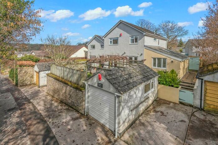 4 Bedroom Detached House For Sale In Torr Lane, Yealmpton, South Devon, PL8