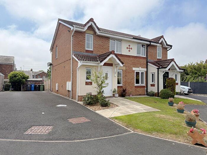3 Bedroom Semi-Detached House For Sale In Dallam Dell - Thornton Cleveleys -, FY5