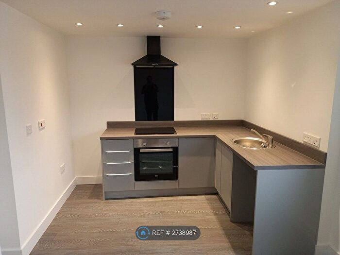 1 Bedroom Flat To Rent In St. James Street, Weston-Super-Mare, BS23