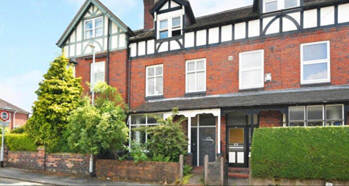 5 Bedroom Terraced House To Rent In Grosvenor Road, Newcastle-under-Lyme, ST5