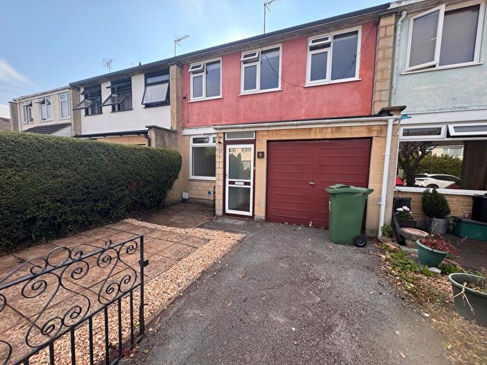 3 Bedroom House To Rent In Weston, Bath, BA1
