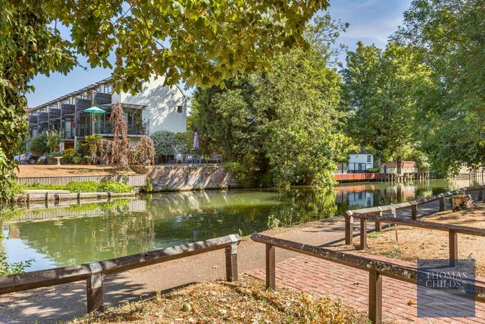 2 Bedroom Flat To Rent In Broadmeads, Ware, SG12