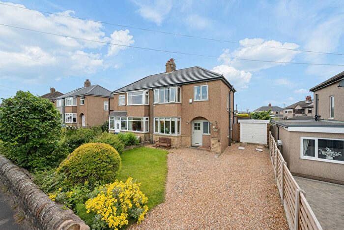 3 Bedroom Semi-Detached House For Sale In Red Lees Road, Cliviger, BB10