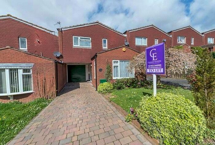 3 Bedroom Terraced House To Rent In Castlecroft, Stirchley, Telford, Shropshire, TF3