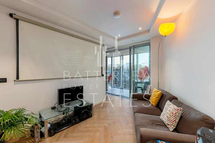 Studio To Rent In L-, Circus Road West, Battersea, SW11