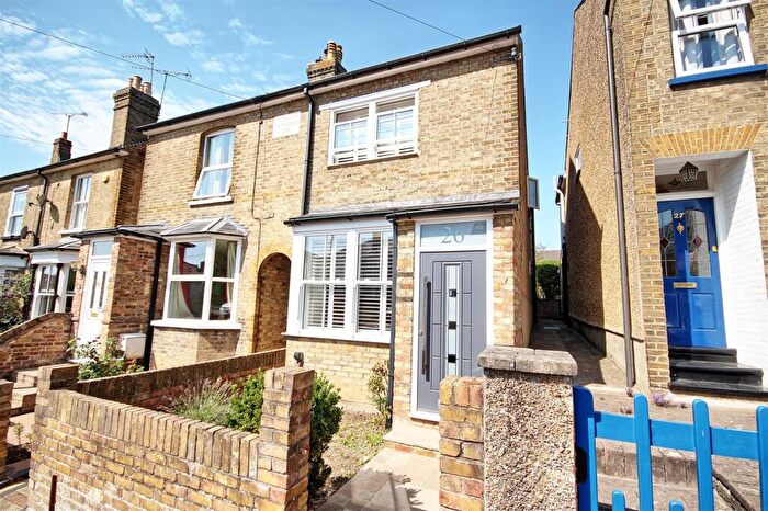 2 Bedroom Semi-Detached House For Sale In Trinity Road - Ware - Fabulous Victorian Home, SG12