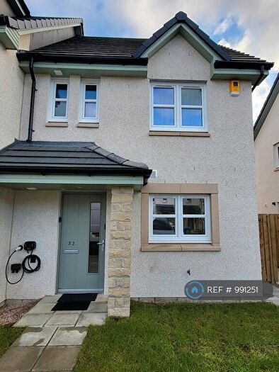 3 Bedroom Terraced House To Rent In Longwall Gardens, Uphall Station, Livingston, EH54