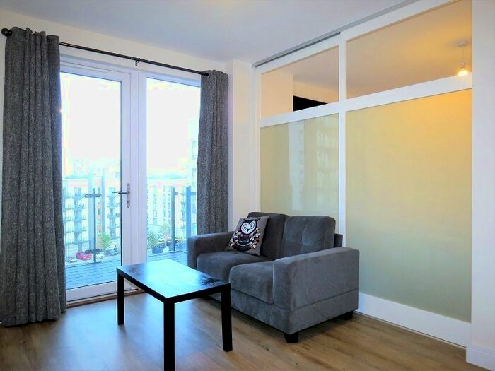 1 Bedroom Flat To Rent In Pegasus Way, Gillingham, ME7