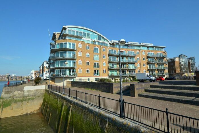 2 Bedroom Flat To Rent In Pacific Wharf, Rotherhithe, SE16