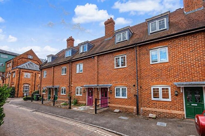 3 Bedroom Town House To Rent In Coopers Lane, Abingdon, OX14