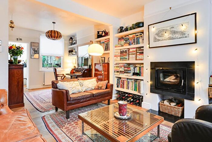 2 Bedroom Terraced House For Sale In Ainsworth Street, Cambridge, CB1