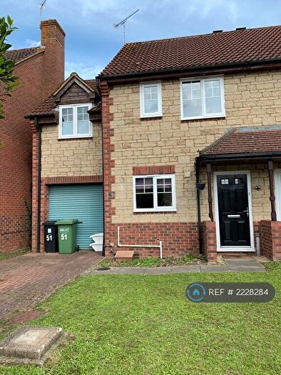 3 Bedroom Semi-Detached House To Rent In Couzens Close, Chipping Sodbury, Bristol, BS37