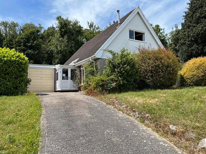 3 Bedroom Detached House For Sale In Penrhyn Close, Penrhyn Bay, LL30