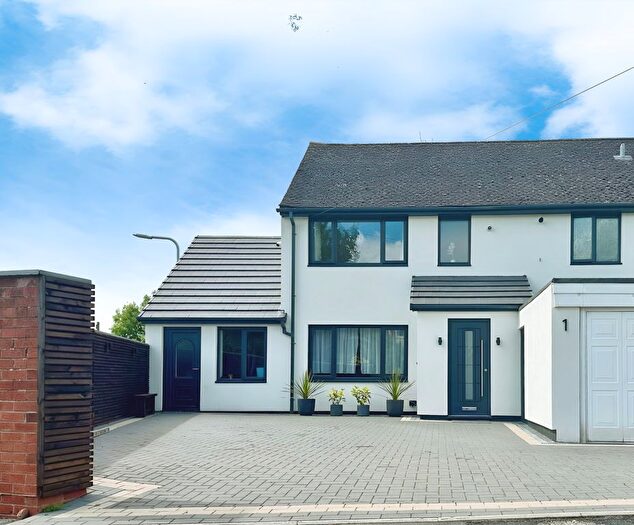 4 Bedroom Semi-Detached House For Sale In Portland Place, Barlaston, Stoke-On-Trent, ST12