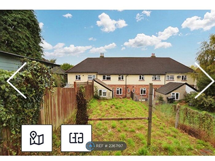 3 Bedroom Detached House To Rent In Dale Road, Crayford, Dartford, DA1