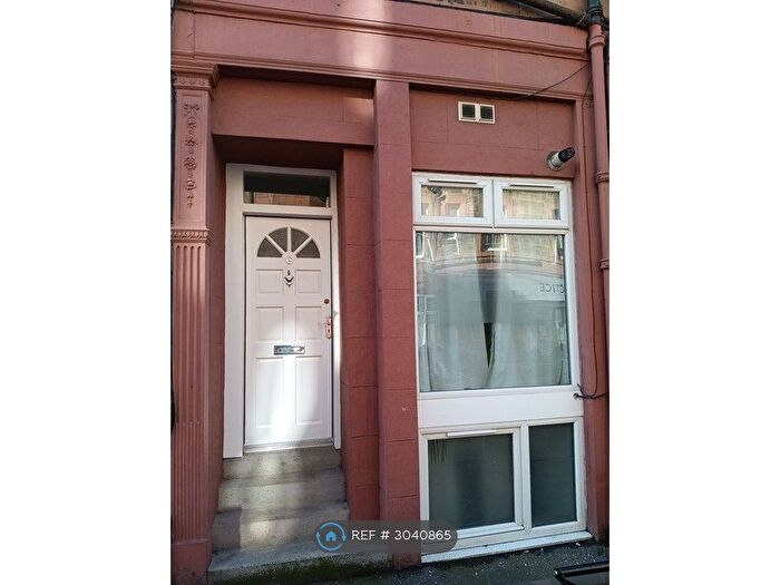 1 Bedroom Flat To Rent In Rossie Place, Edinburgh, EH7