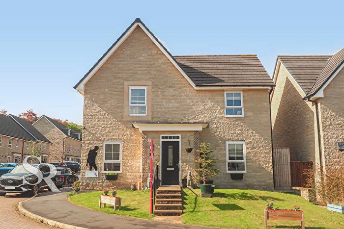 4 Bedroom Detached House To Rent In Sovereign Way, Chapel-En-Le-Frith, SK23