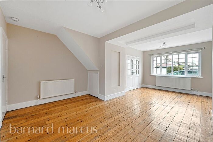 3 Bedroom House To Rent In Longfellow Road, Worcester Park, KT4