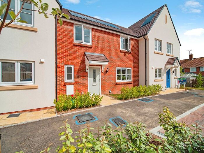 2 Bedroom Terraced House For Sale In Lanehouse Rocks Road, Weymouth, DT4