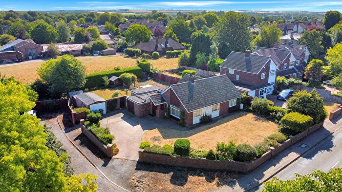 3 Bedroom Detached Bungalow For Sale In Hunts Road, Duxford, Cambridge, CB22