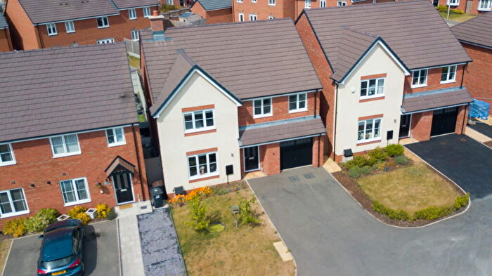 4 Bedroom Detached House To Rent In Wem Drive, Bulkington, Bedworth, CV12