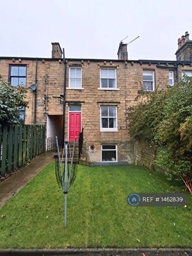 2 Bedroom Terraced House To Rent In Concord Street, Holmfirth, HD9
