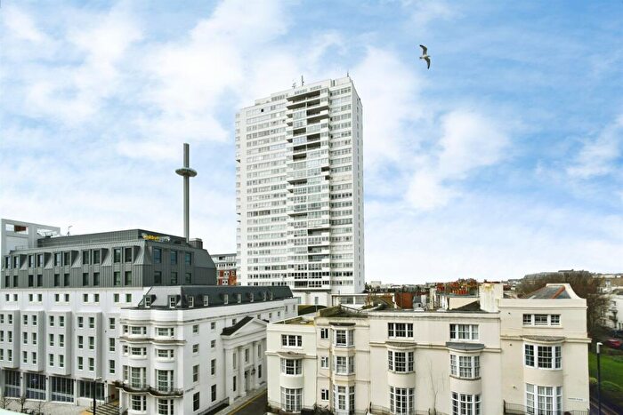 2 Bedroom Apartment For Sale In Sussex Heights, Brighton, BN1