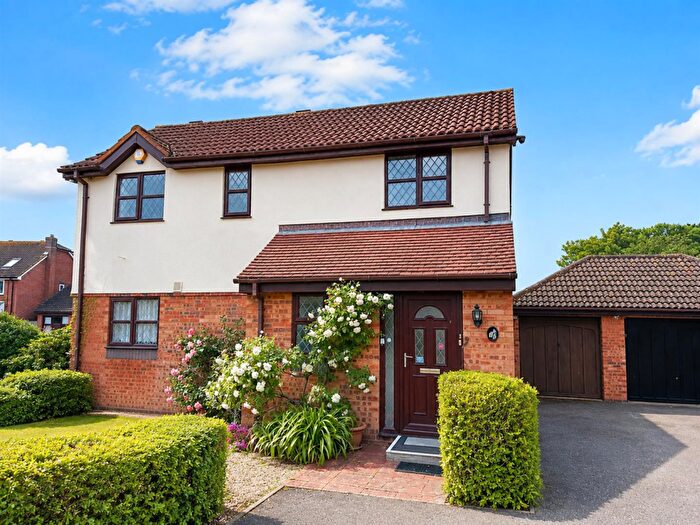 3 Bedroom Detached House For Sale In Mulberry Avenue, Stubbington, PO14