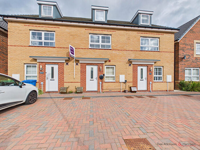3 Bedroom Town House For Sale In Mulberry Croft, Beverley, HU17