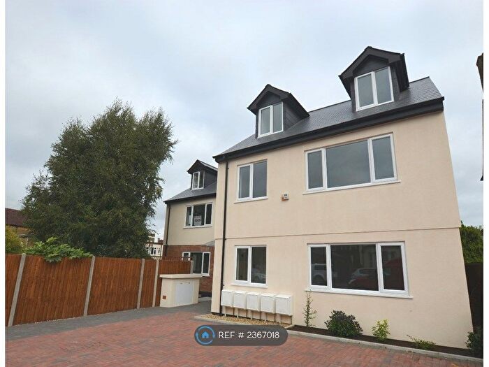 2 Bedroom Flat To Rent In Padua Road, London, SE20