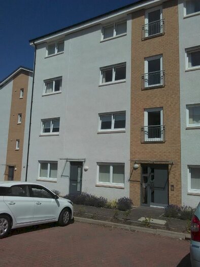 2 Bedroom Flat To Rent In Gorely Place, Motherwell, ML1