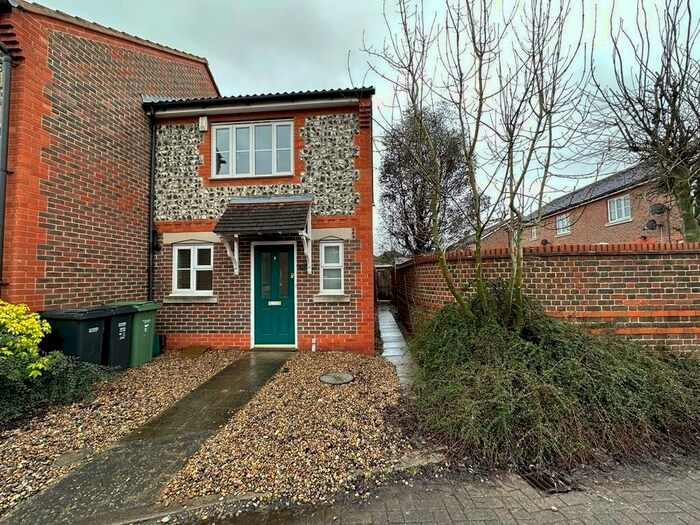 2 Bedroom End Of Terrace House To Rent In Bowmont Water, Didcot, OX11