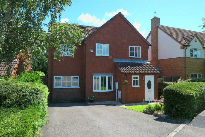 4 Bedroom Detached House To Rent In Oaktree Crescent, Bradley Stoke, Bristol, BS32