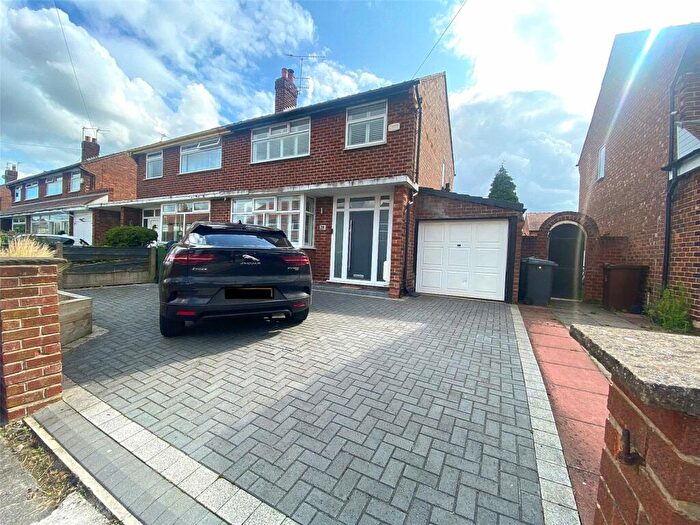 3 Bedroom Semi-Detached House To Rent In Radnor Avenue, Denton, Manchester, M34