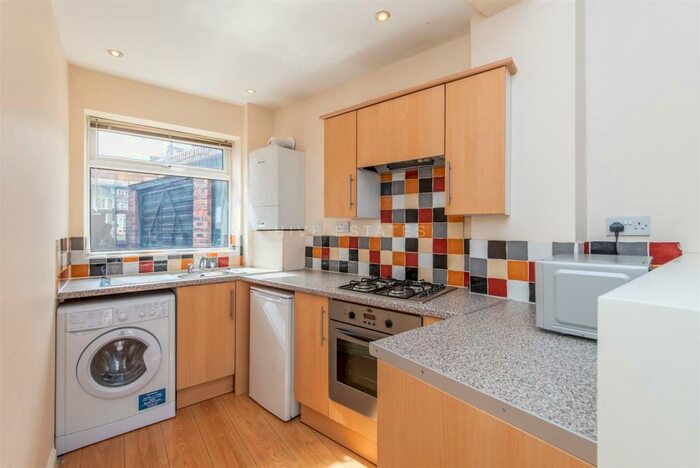 2 Bedroom Apartment To Rent In Sandyford Road, Sandyford, Newcastle Upon Tyne, NE2