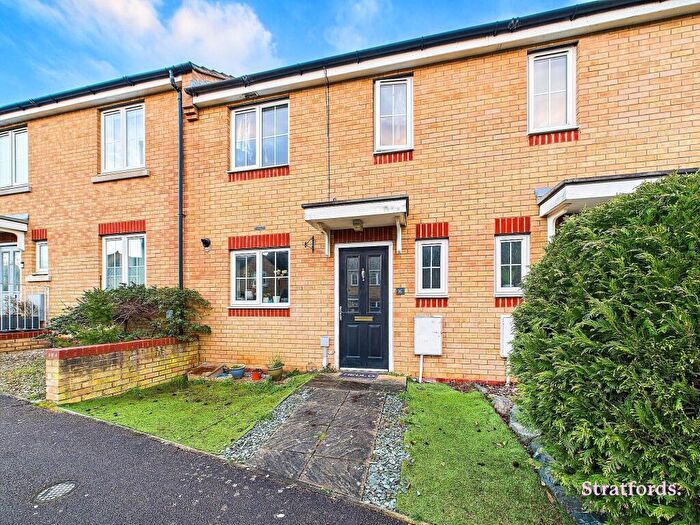 3 Bedroom Terraced House To Rent In Dimmock Close, Leighton Buzzard, LU7