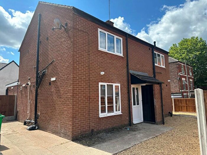 Studio To Rent In Graham Street, Nottingham, Nottinghamshire, NG7