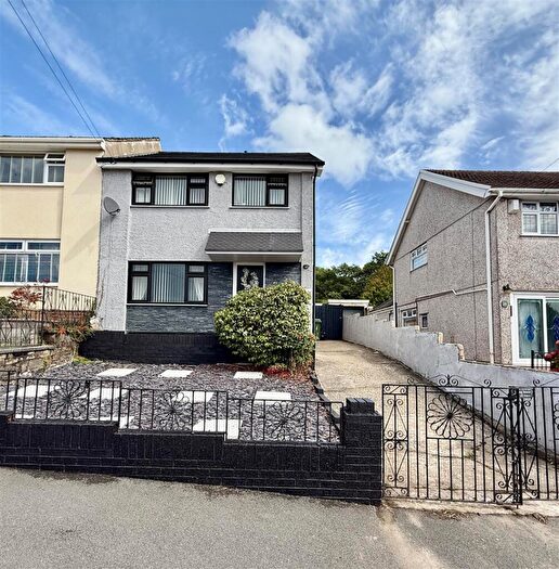 3 Bedroom Semi-Detached House For Sale In Llangorse Road, Cwmbach, Aberdare, CF44
