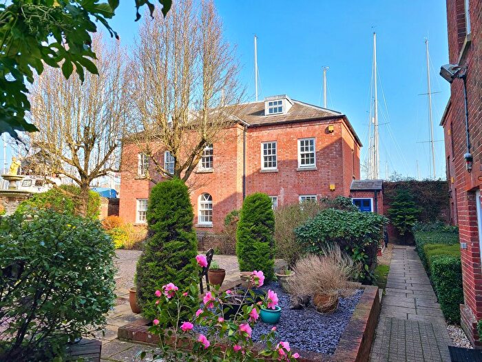 3 Bedroom Flat For Sale In Frobisher Court, Maritime Avenue, SO40