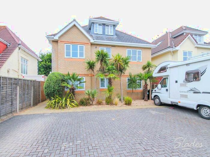 2 Bedroom Apartment To Rent In Southwood Avenue, Southbourne, Bournemouth, BH6