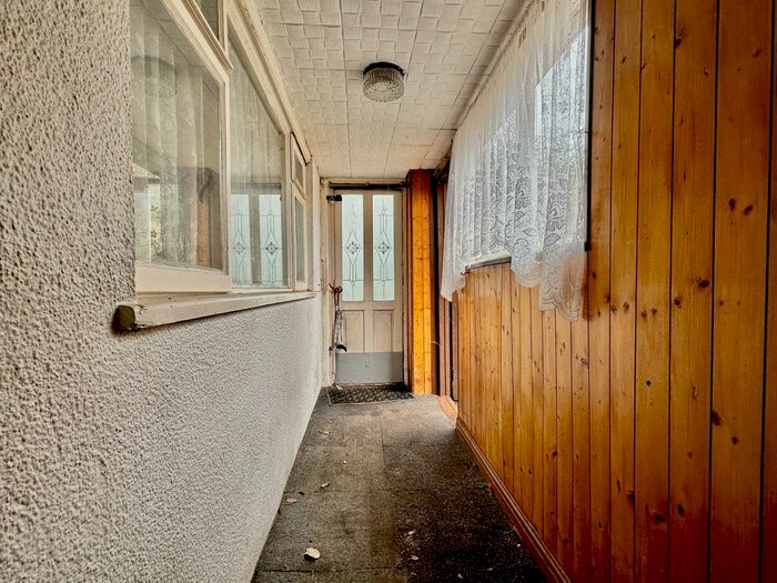 3 Bedroom Detached Bungalow For Sale In Fakes Road, Hemsby, Great