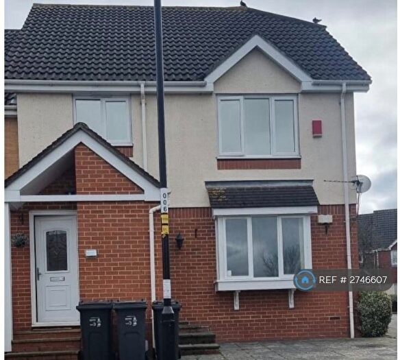 2 Bedroom Maisonette To Rent In Kelvin Gardens, Croydon, CR0